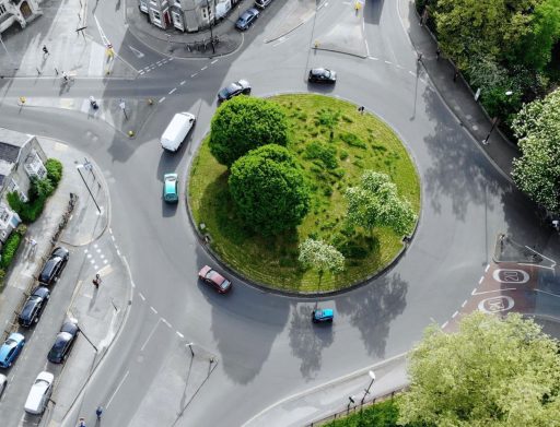 Wayve driving in roundabout overhead image