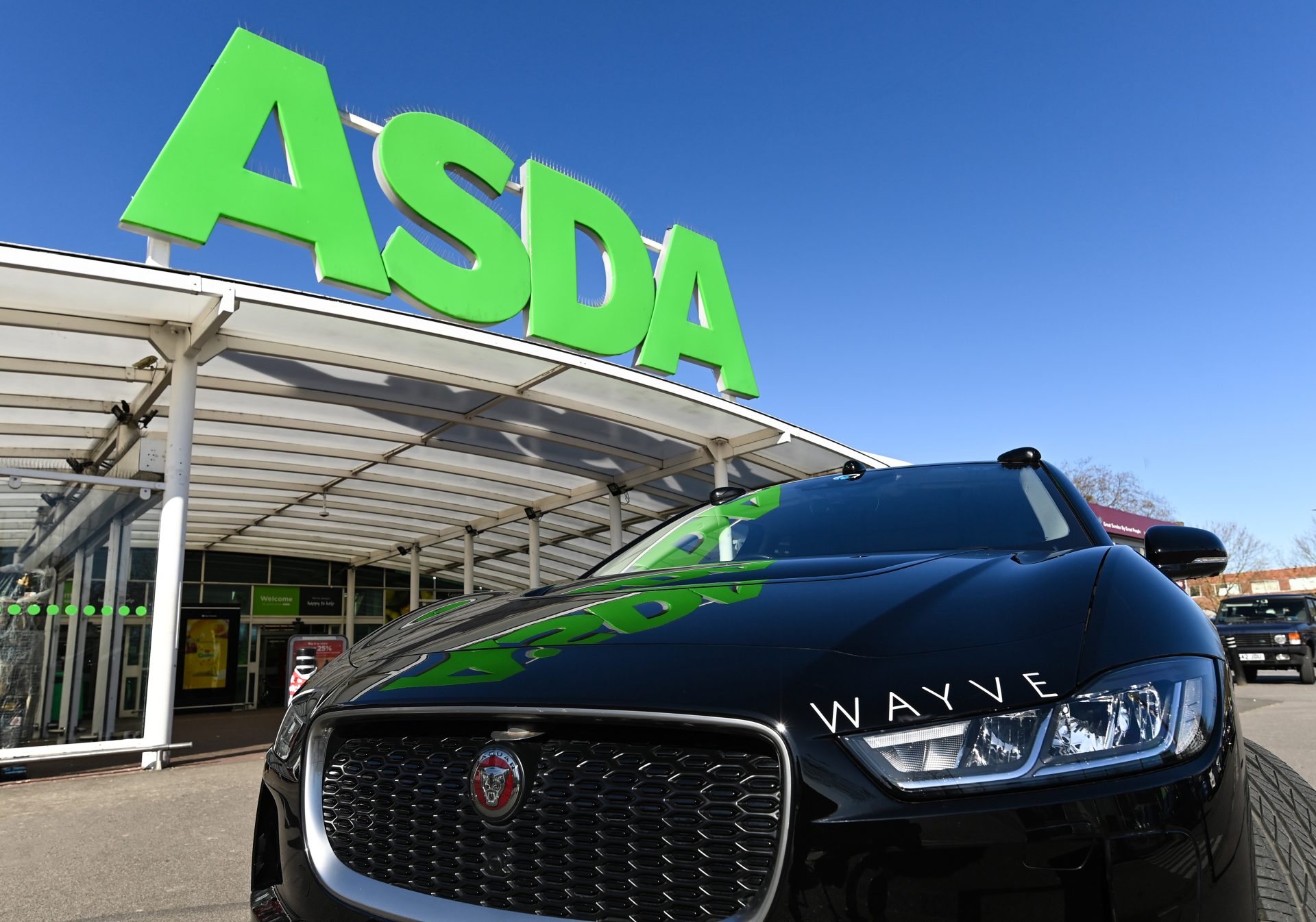 Asda and Wayve launch the largest AV grocery delivery trial in the UK